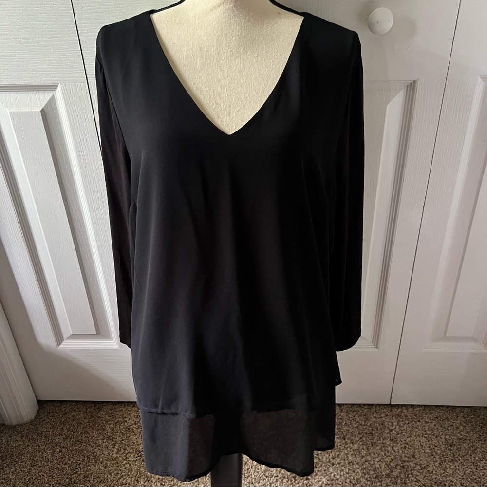 Michael Kors Black V-Neck Tunic with Sheer Hem Size XL